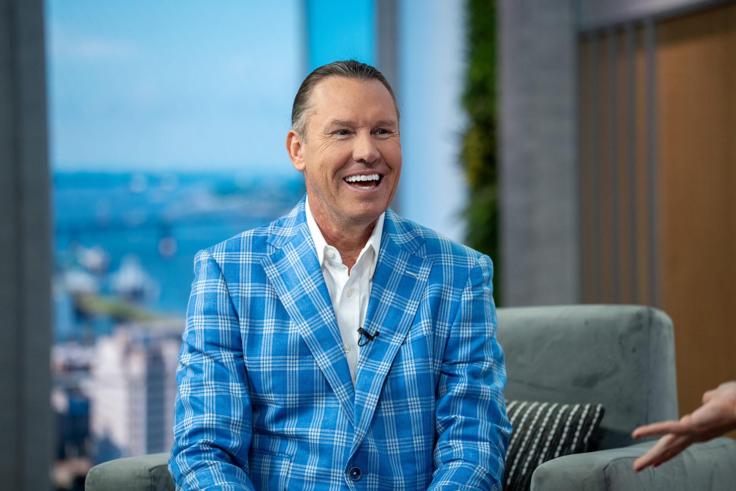 Brian Low Financial Group_TV BTS_0626-7
