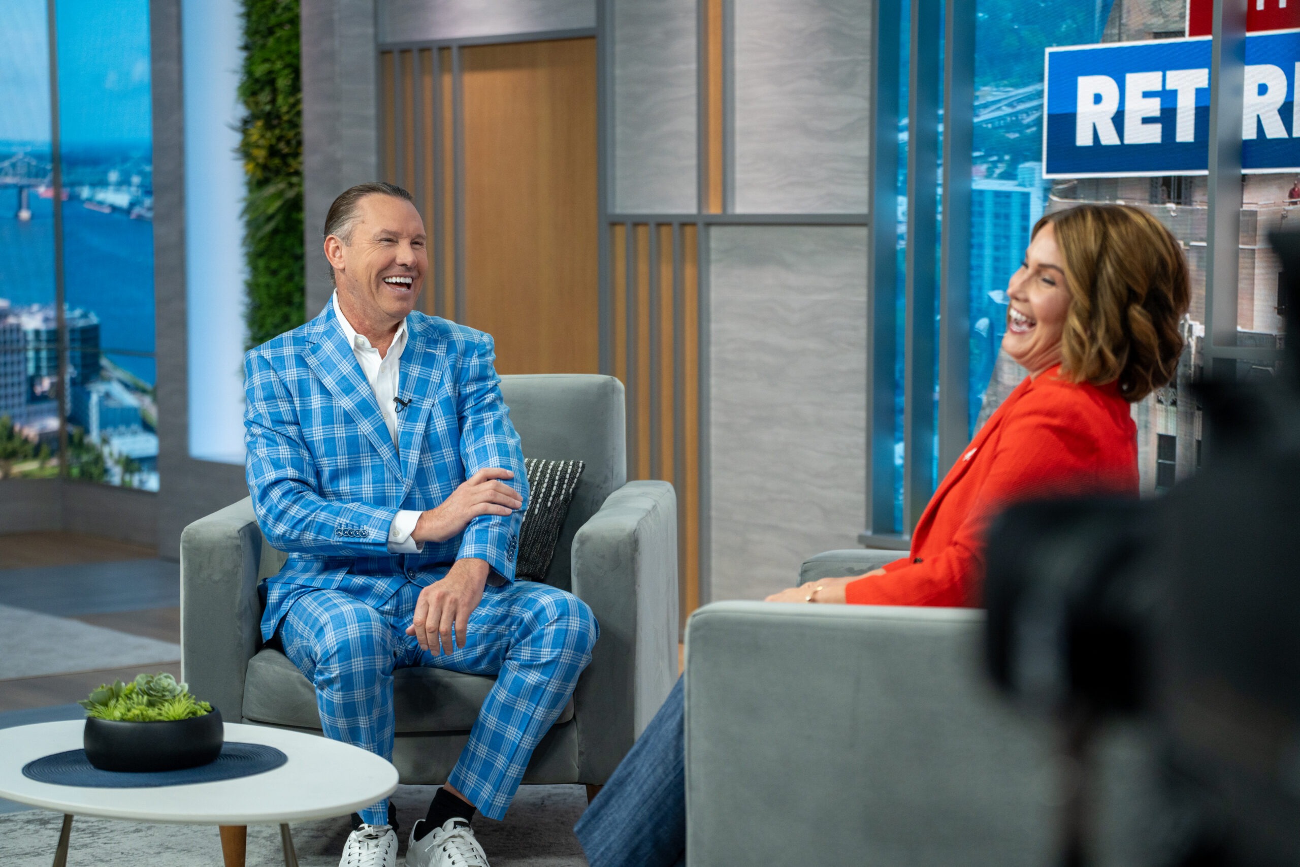 Brian Low Financial Group_TV BTS_0626-8